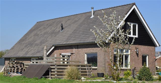 Nieuw dak op het huis - Schoonewille